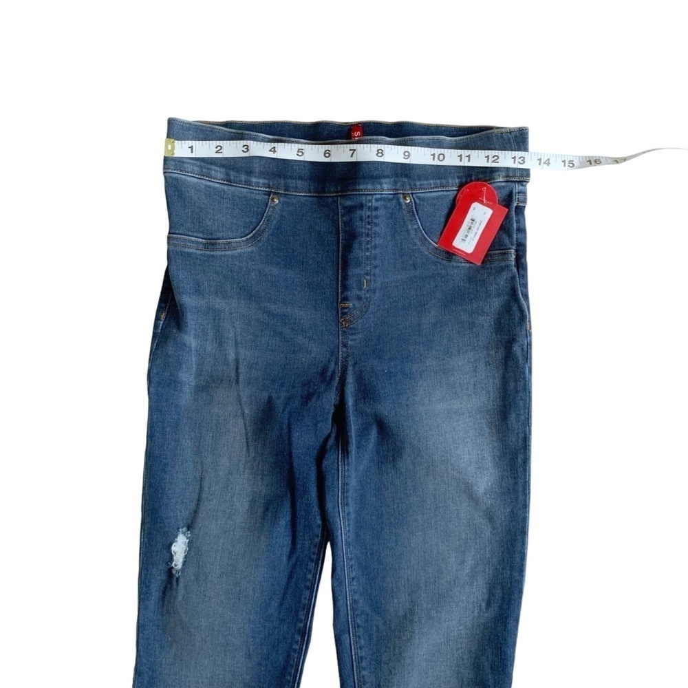 SPANX Distressed Denim Legging! Retail $128. - Picture 5 of 10